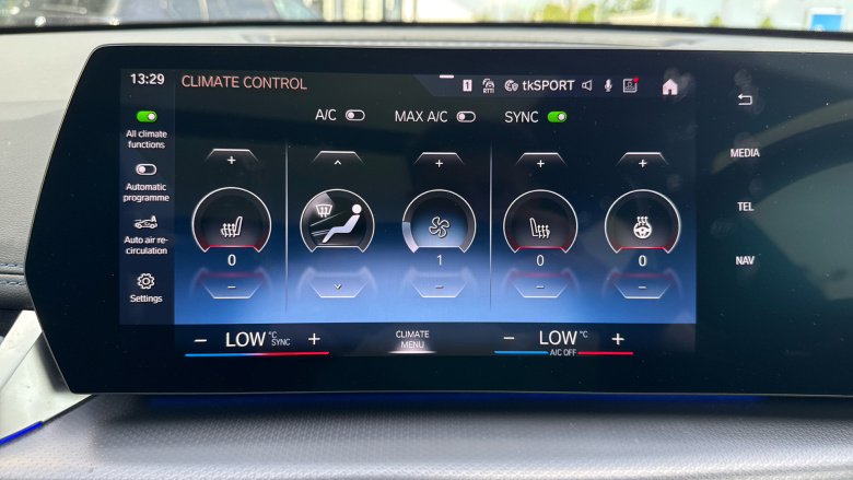 BMW iX1 230kW xDrive30 M Sport 65kWh 5dr Auto Electric Estate